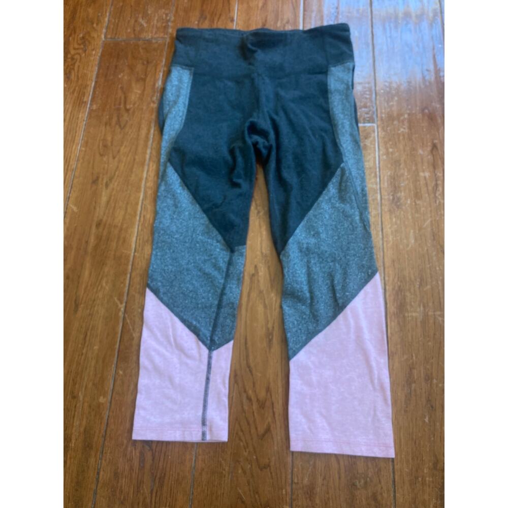 Gap Fit Performance Cotton 3/4 Leggings